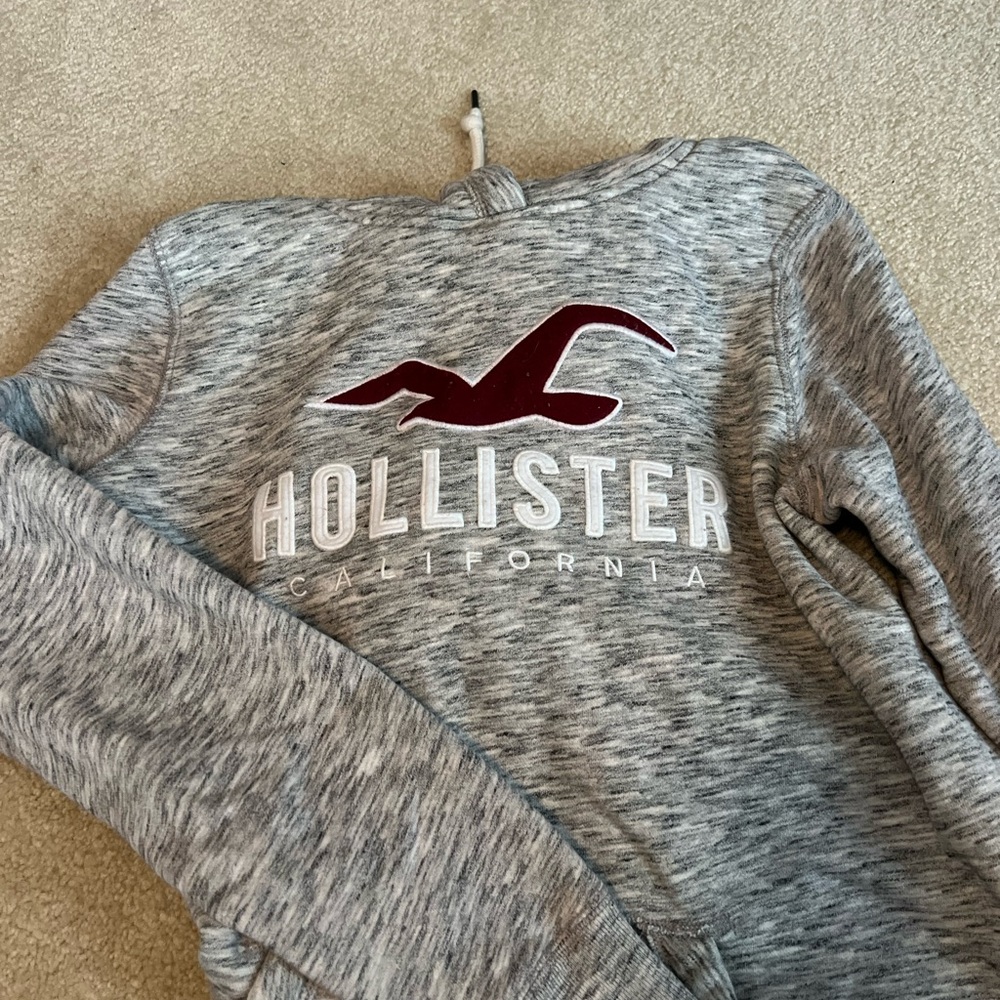 Hollister Gray Men's Sweater